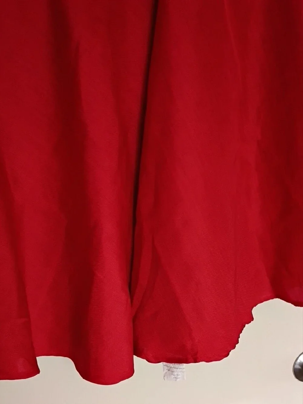 Red Woven Round Tablecloth